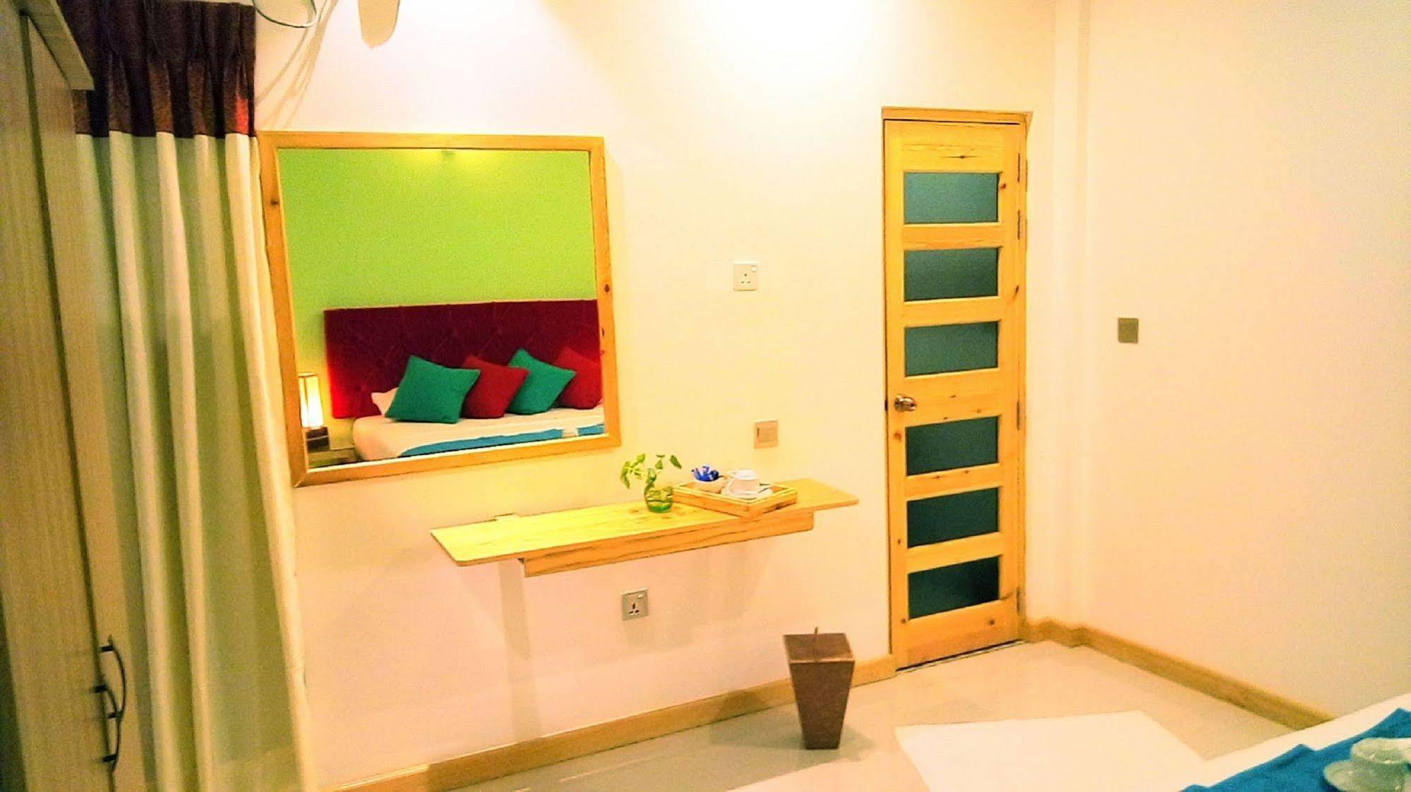 Select Village Maafushi Luaran gambar